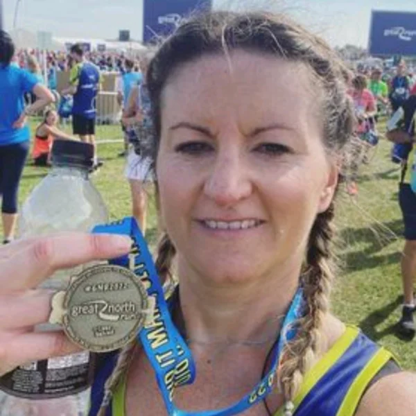 Lindsay Donachy, Garnock Valley Runners jog leader
