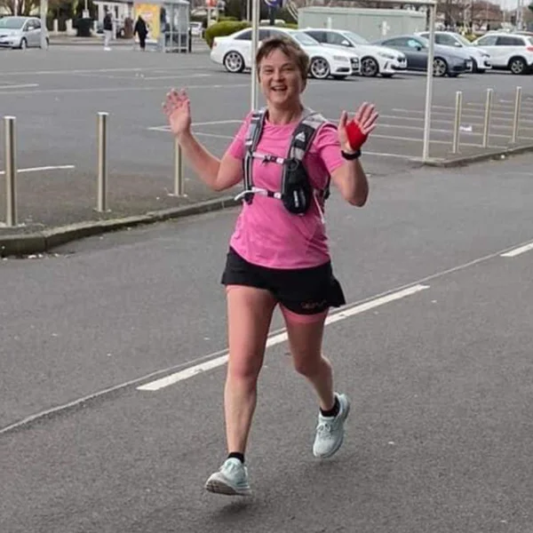Liz Duncan, Garnock Valley Runners jog leader